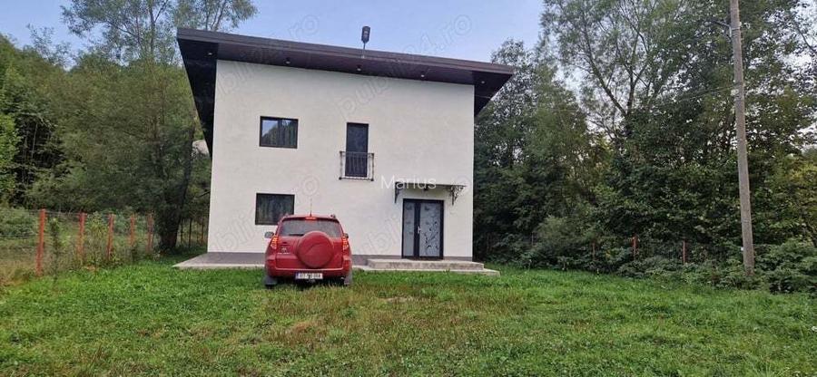 Vand Casa vacanta Vama Salatruc
