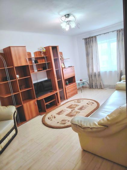 Apartament cu 3 camere decomandat în Paltiniș