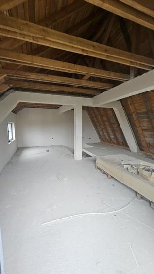 Duplex 6 camere, 150mp utili, 700mp teren, Dambu Rotund - 15