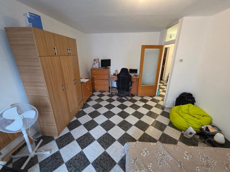 Piata Muncii, 5 minute metrou, pe Apostol Margarit, bloc 1987, reabilitat - 9