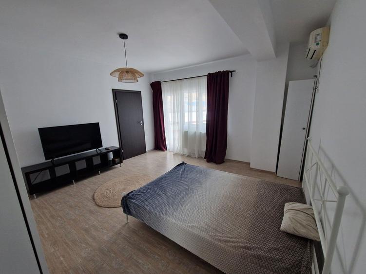 Inchiriez garsoniera Militari Residence - 2