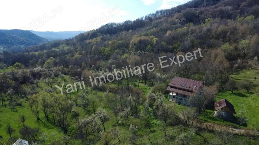 Casa de vacan?a de vanzare in comuna Corbi, sat Poienarei, jude? Arge?. - 10