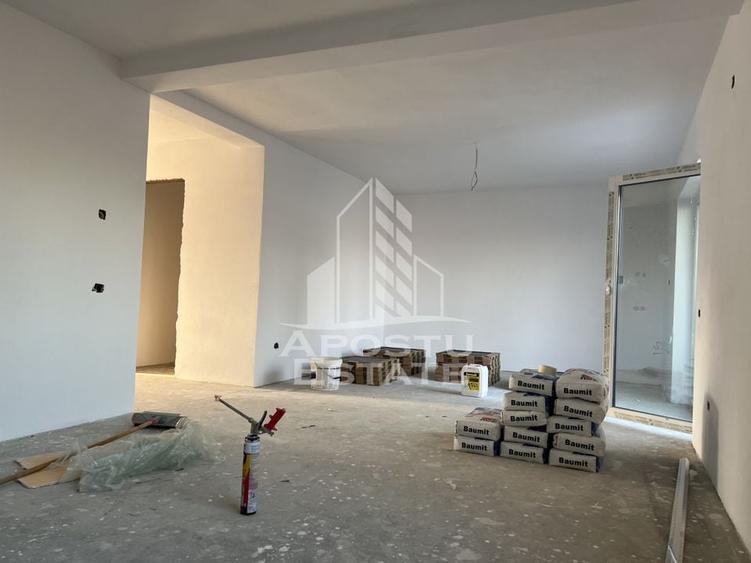 Duplex cu 4 camere pe parter, in Sanandrei - 1