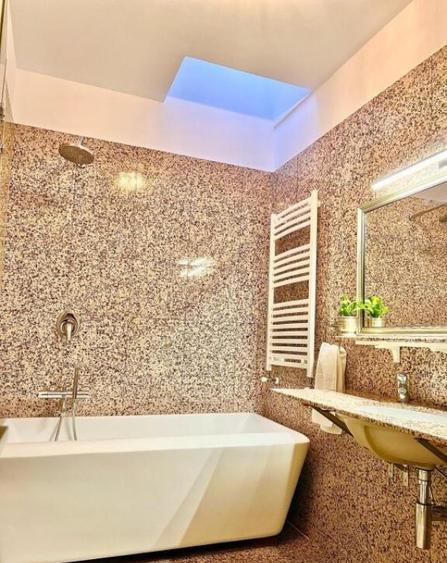 Vila 5 camere Decebal - Piata Alba Iulia- finisaje premium - 12