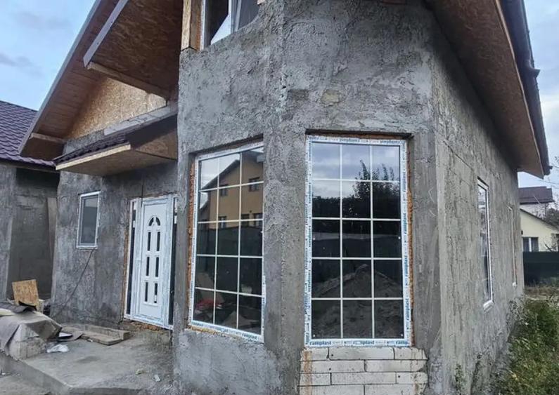 Vila noua, P+M, teren 350 mp - zona Bariera Traian - COMI... - 2