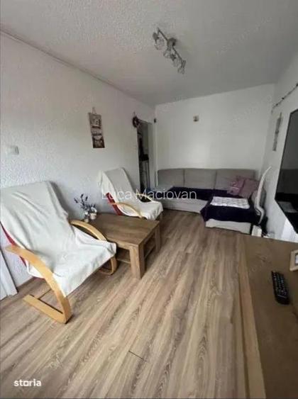 Vand apartament 2 camere 31 mp, complet mobilat ?i utilat