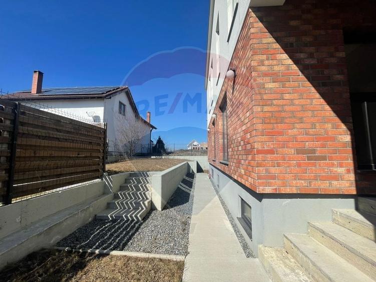 Casa moderna de vanzare  - Confort si eleganta in apropierea Clujului - 4