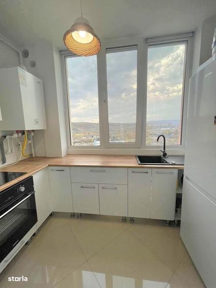 Apartament 2 camere - 299 euro+ loc de parcare 50 euro - 1
