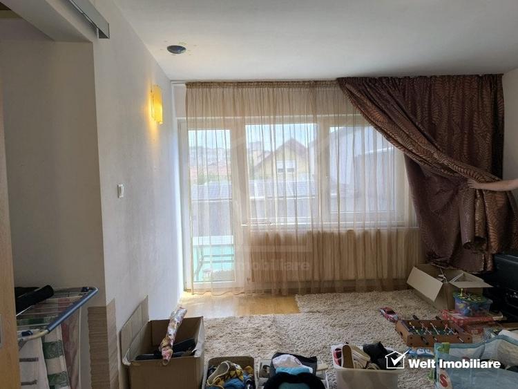 Casa Iris, 2 corpuri separate, 5 camere, 130 mp, 374 mp teren+ garaj, 95 mp - 5