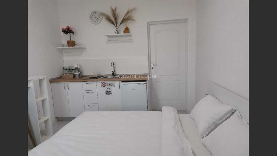 House for sale 6 Rooms, Episcop Ioan Alexi Street, Oradea