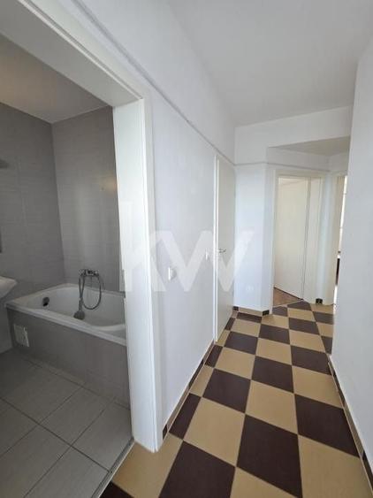 Apartament decomandat cu vedere spre Tampa, loc de parcare inclus - 1