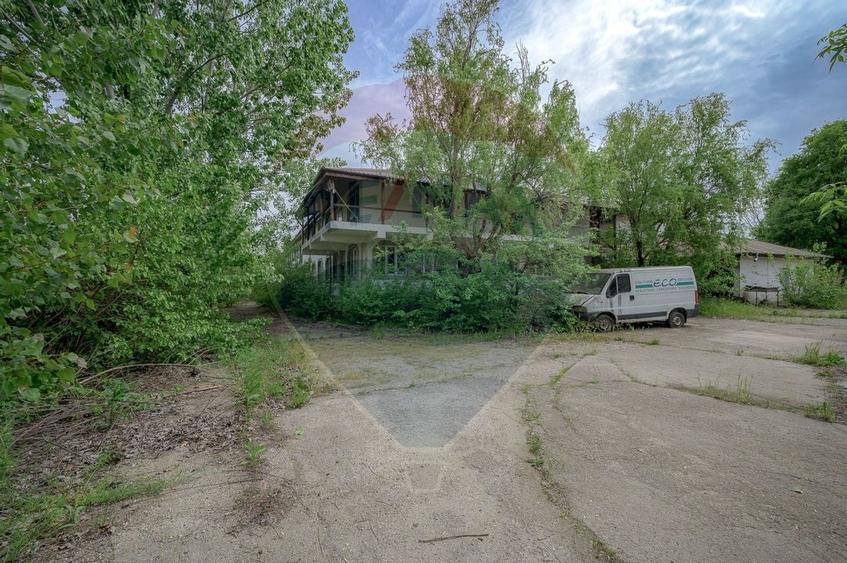 Hotel, Pensiune, Han, Camin de batrani / muncitori, Loc de evenimente - 12