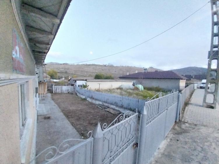 Vanzare casa si teren aferent in comuna Niculitel,judetul Tulcea - 6