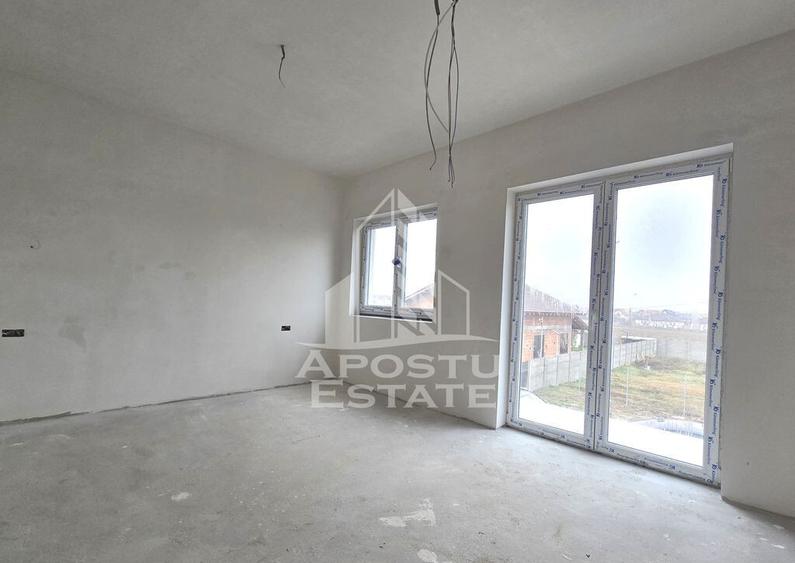 Jumatate de duplex, Parter + Etaj, 5 camere si 2 bai, Sag - 14