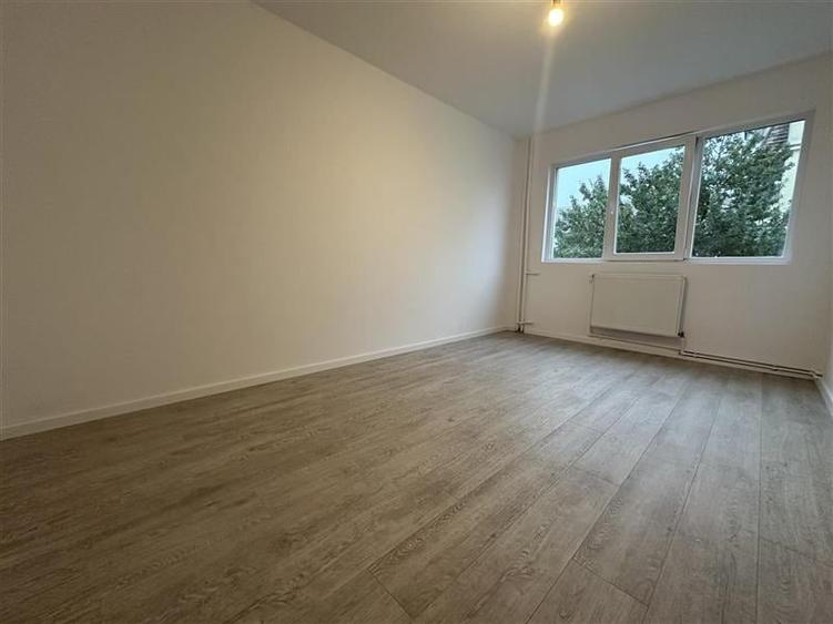 Amenajat complet, 55 mp utili in bloc anvelopat - 3