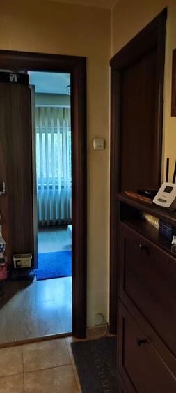 Particular: Vand apartament 3 camere, etaj 1 - zona Colentina, str. Radovanu 145.000 eur - 7
