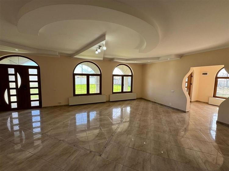 Casa noua de vanzare in Vulturu - Hângulesti 89.000 Euro - 13