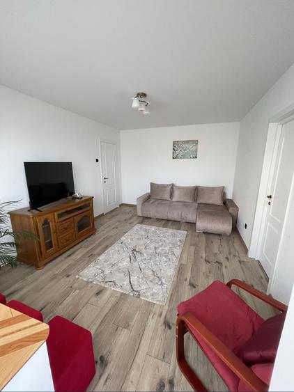 Apartament de inchiriat 3 camere str. Ciprian Porumbescu - 2