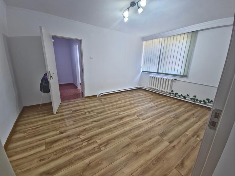 Centru Tomis Mall – spațiu birouri 49 mp, termen lung - 9