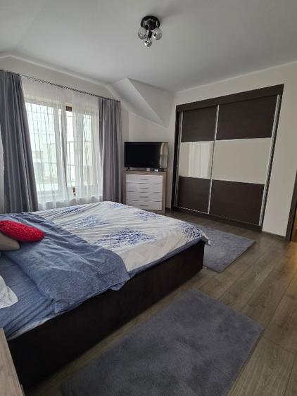 Proprietar vand casa individuala cu 4 camere si teren de 820 mp - Dumbravita - 15