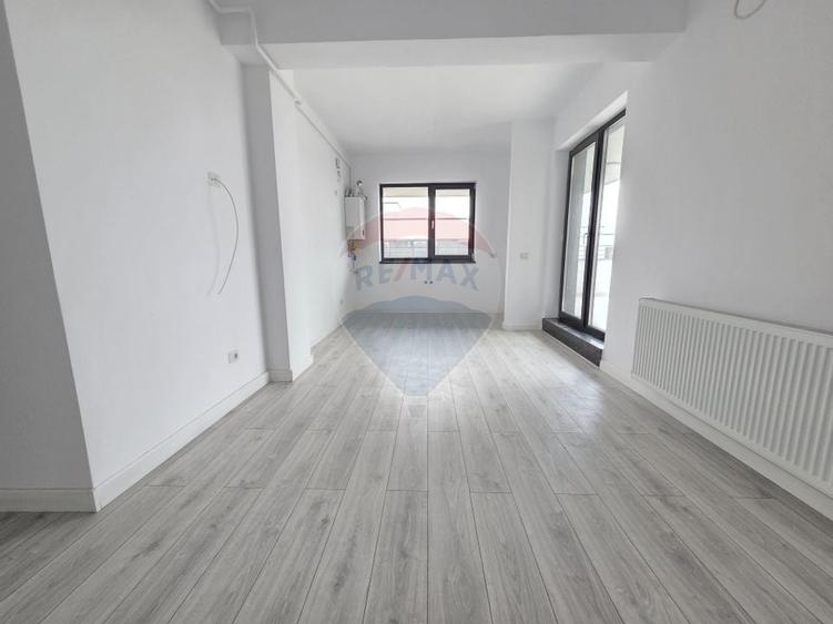 Apartament 3 camere cu terasa, Comision 0% - 2
