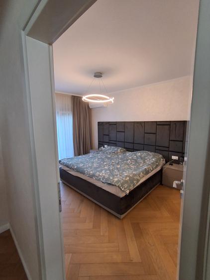 APARTAMENT DEOSEBIT DECEBAL(SPAȚIOS,DRESSING,2 BALCOANE,LOC DE PARCARE) - 8