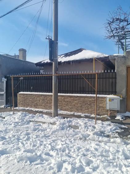 Casa 3 camere +dependinte de vanzare-zona Bratianu( 2 cocosi)-Pozitie excelenta! Teren=199 mp. - 4