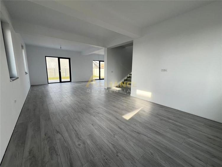 Vila individuala - 4 camere - 2 bai - 145mp utili - teren 450mp - 9