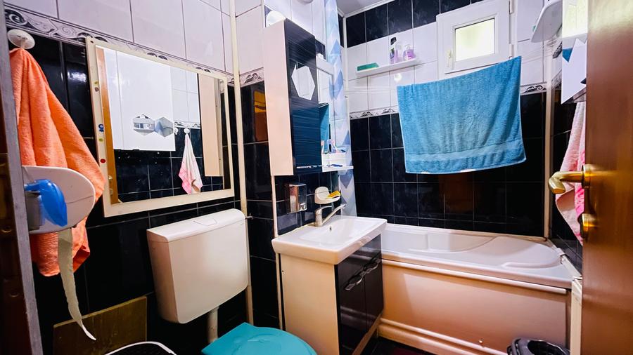 Apartament de vanzare decomandat cu 2 camere - 7