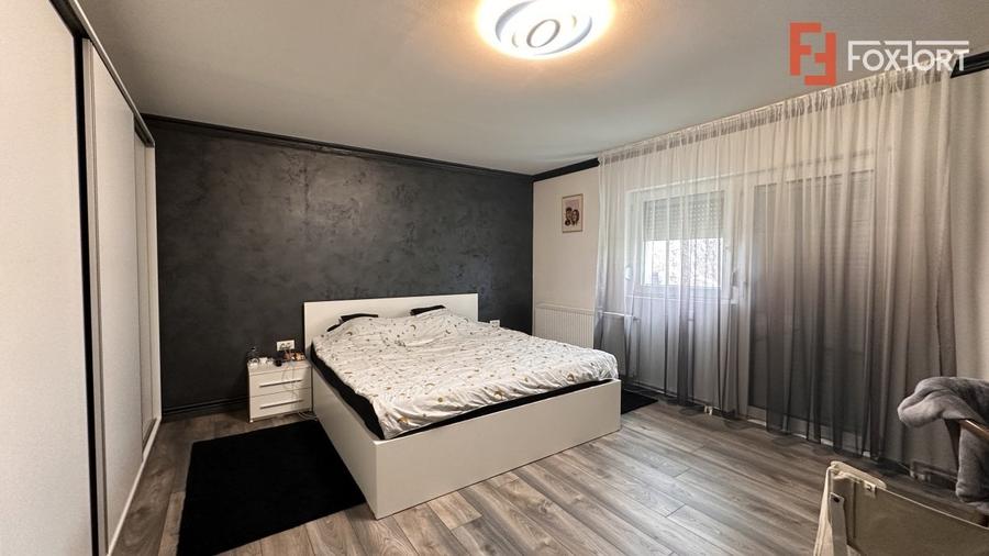 Casa individuala 8 camere, 400 mp, in Mosnita Noua vatra satului - 21