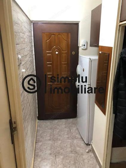 Garsoniera Rovine, etaj 3/4 - 71 000 Euro - 1