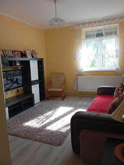 Vand apartament decomandat - 2