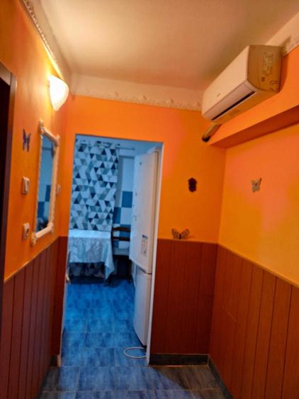Ofer spre inchiriere garsoniera - 1