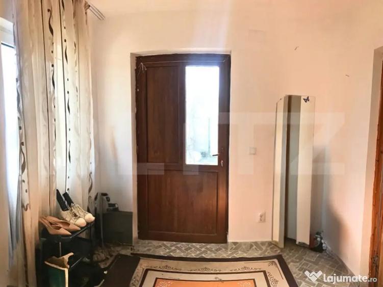 Casa cu Teren Generos Langa Titu, Brani?tea - 1.200 mp, - 4