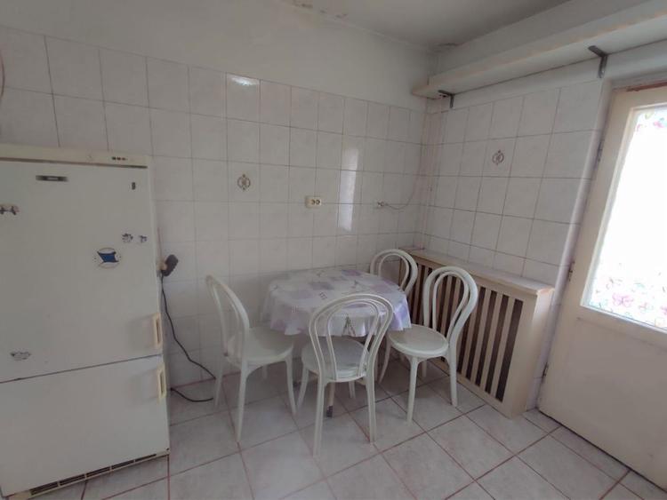 Apartament de vanzare - 1