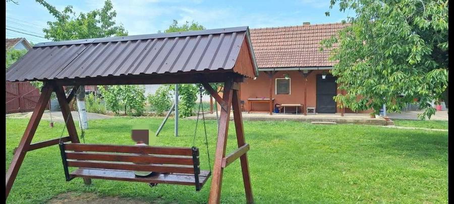 Vand Casa de vacanta - 2