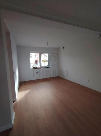 Duplex superb - Zona M CITY - despartit prin camera tehnica - asfalt - toate uti - 6