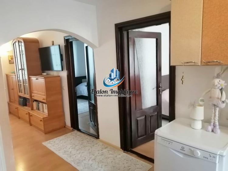 Apartament 4 camere, zona Stadion Precista, Piatra Neamt - 5