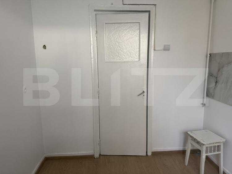 Apartament cu 2 camere semidecomandat, 42,60 mp, zona Podu Ros - 7