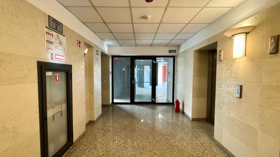 REC3001735 Spatiu de birouri - 89 MP I Posibilitate Recompartimentare I Universi - 10