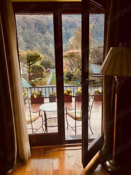 Loc.Tautii-Magheraus casa deosebita, construita in 2002 pe 1.200 mp teren - 9