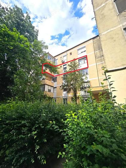 Apartament cu 3 camere decomandat | Etajul 3 - Botizului - 1