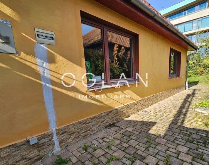 Casa single, 109 mp, 4 camere, zona Centru- malul Cibinului - 13