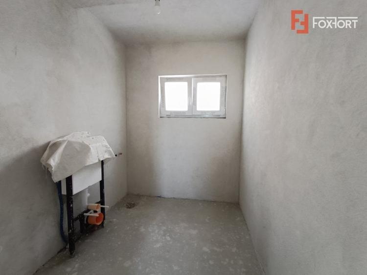 Duplex de vanzare cu 4 camere si teren de 290 mp - Giroc - 12