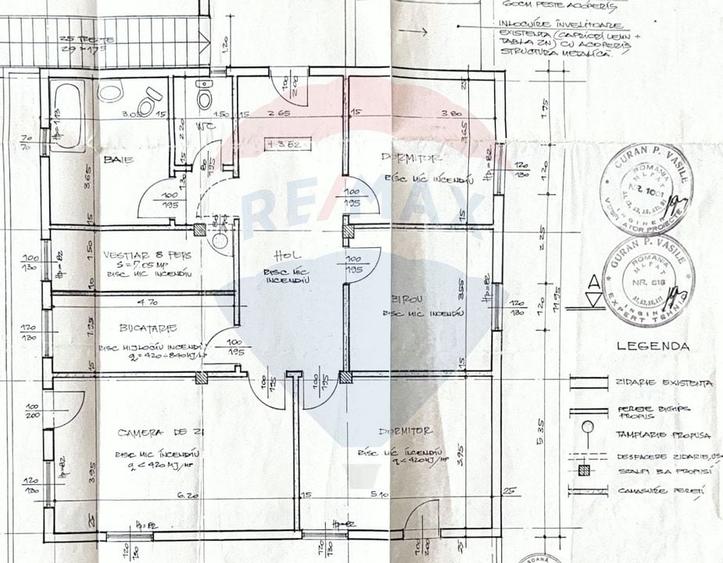 Spațiu comercial de vanzare în Voluntari, stradal, randament 10,7/an - 24
