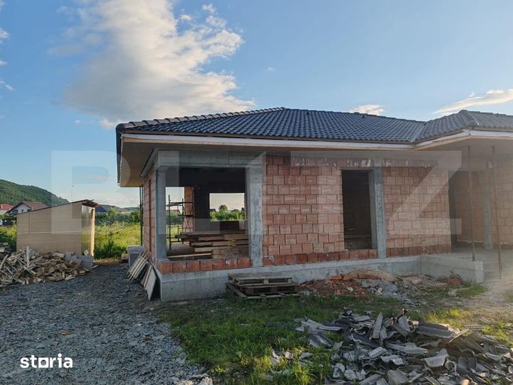 Casă cu 3 camere cu Teren 500 Mp în Unirea