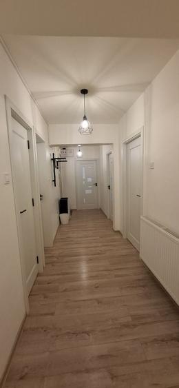 Apartament cu 3 camere decomandat în Rahova