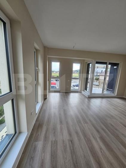 Apartament de vanzare - Zona Unirii - Nou - 2