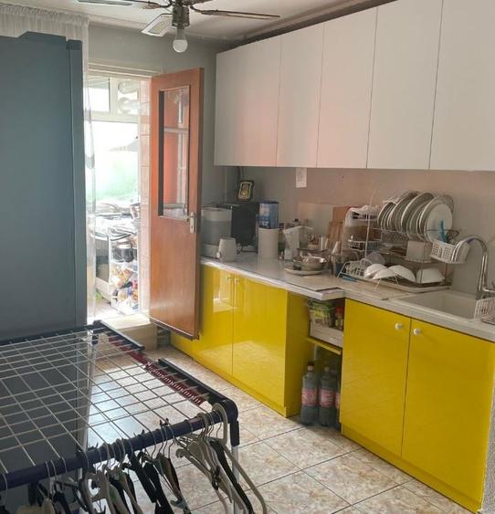 Apartament cu 3 camere decomandat, mobilat în Rahova