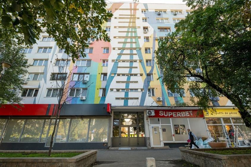 Apartament cu 3 camere semidecomandat în Unirii